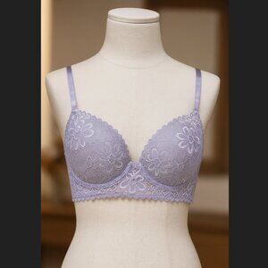 Frederick’s of Hollywood Lace Push Up Bra 34C Olga Lavender 5 Hook Adjustable